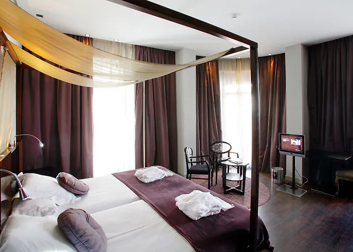 Otel Vincci Palace 4*
